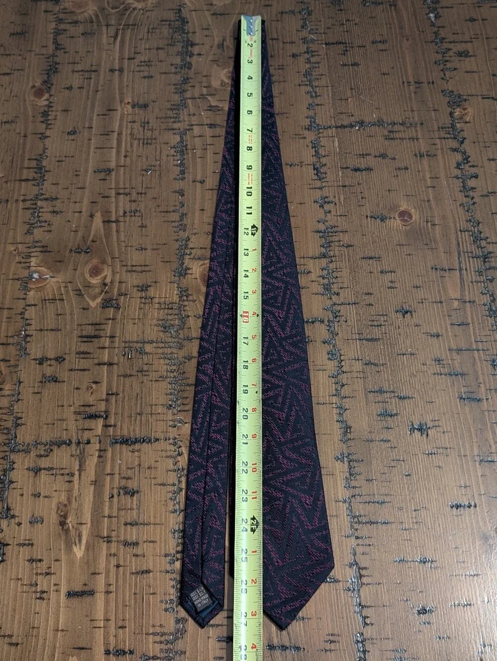 VTG- Valentino 100% Silk Geometric Abstract Tie